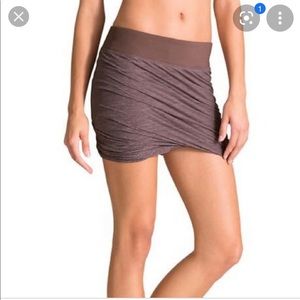 Athleta Brown Twist It Skirt Large